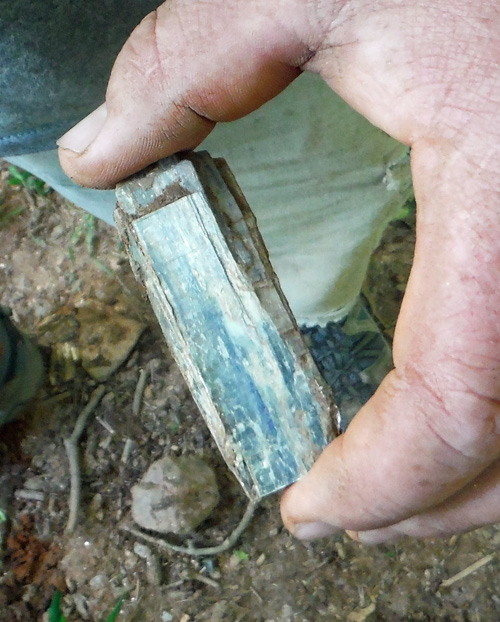 kyanite
