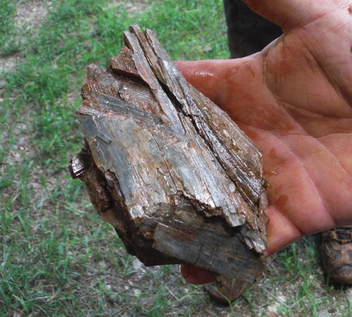 kyanite