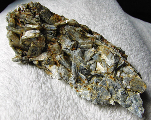 kyanite